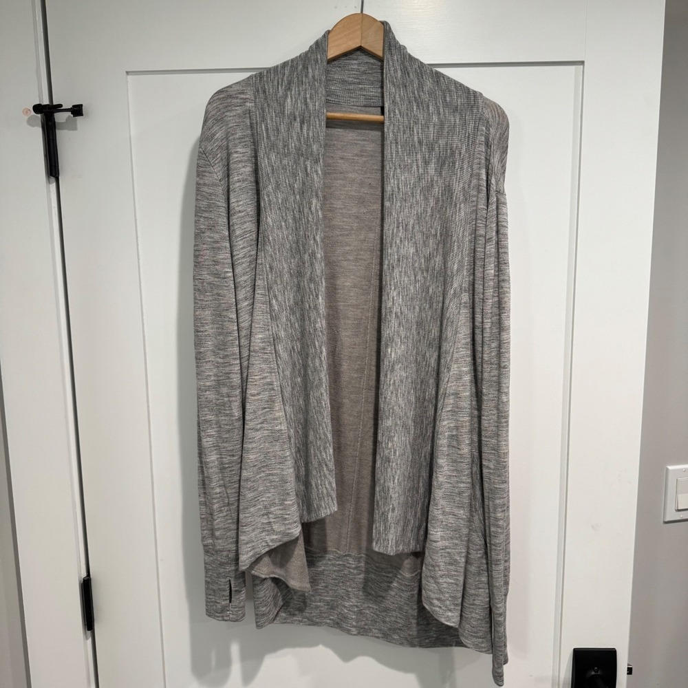Athleta Womens Gray Space Dye Pranayama Wrap Cardigan Sweater Pockets S Academia